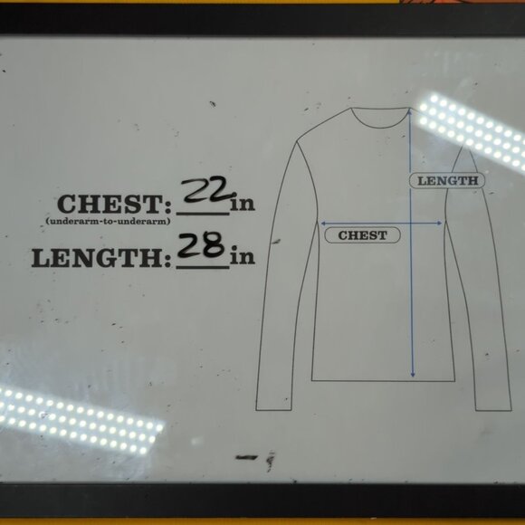 Run Disney 2023 Womens XL Wine & Dine Half Marathon Encanto Long Sleeve - Picture 8 of 8